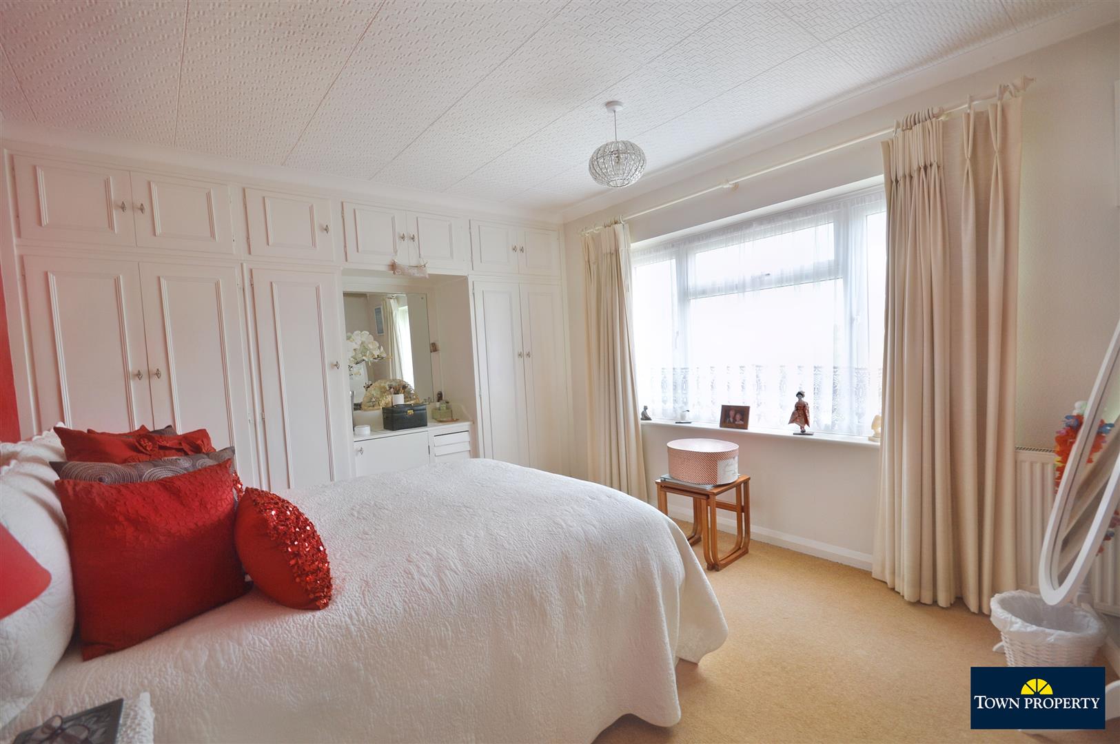 Property Details for Mill Road, Eastbourne Town Property Estate